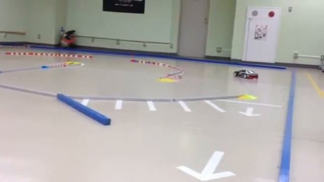 RC R31 chaser drifting