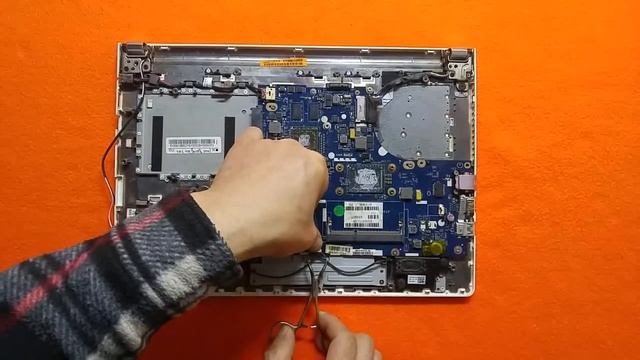 Lenovo IdeaPad S300 . 노트북 분해. 참 쉬워요!