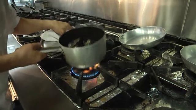 Recetas Pappardella de Puerto Banus:Hoy...Sugo alle vongole