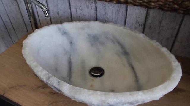 Lavabo da bagno in marmo