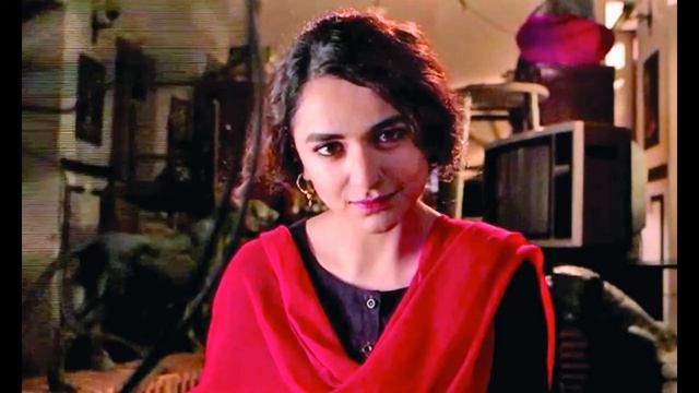 Yumna Zaidi Lifestyle, Biography, Salary, House, Height, Family & Husband - Dar Si Jati Hai Sila