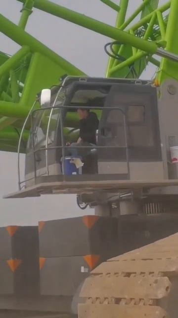 ZOOMLION ZCC16000 On-site #zoomlion #xcmg #sany #liftingmachinery