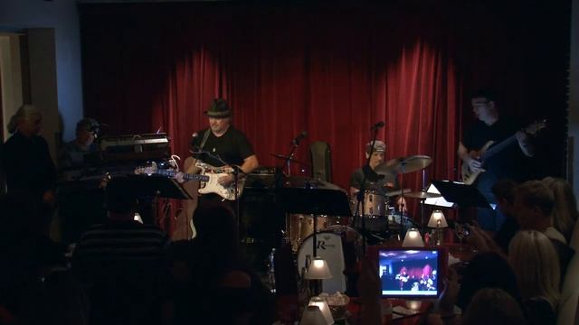 James Zota Baker with Arco Iris – I See The Light - Live @ Café Cordiale