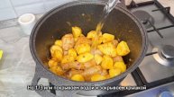Курица + Картошка! Больше ничего! Для любителей размякшей, жареной картошки!
