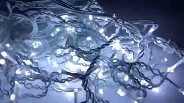EUROLED.LV / LED Ziemassvētku āra- zem nojumes un iekštelpu virtene lāstekas / 14.5m /13.26W