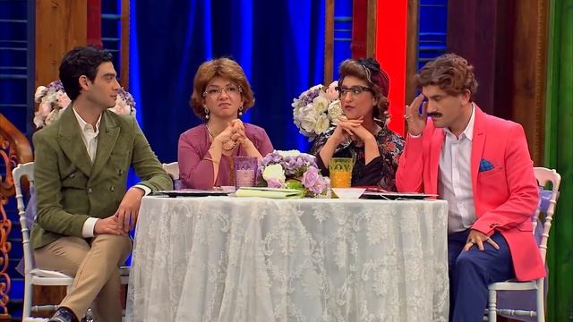 Gıybet Masası - Güldür Güldür Show 253.Bölüm