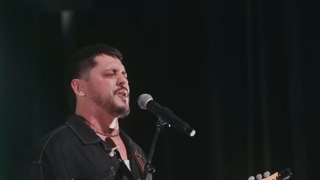 Paulo Cesar Baruk, Alexandre Magnani - Teu Amor Não Falha (Ao Vivo em Lisboa)