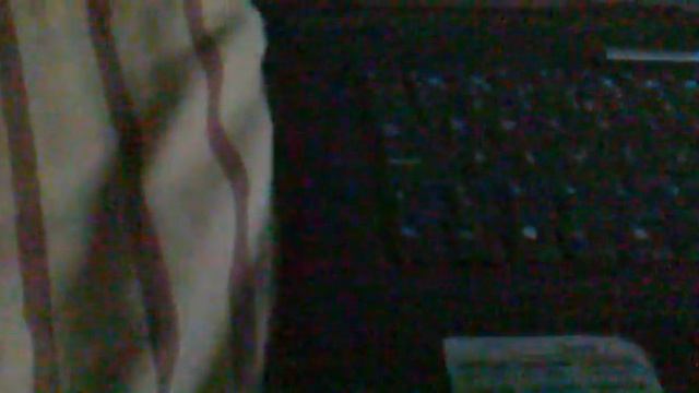 unboxing of my HP netbook!!! and also free 16 gb memory stick and mouse!!!