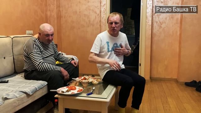 РадиоБашка БЛATХАTА / Как поднять Русь с КОЛЕН / Бомж ТВ