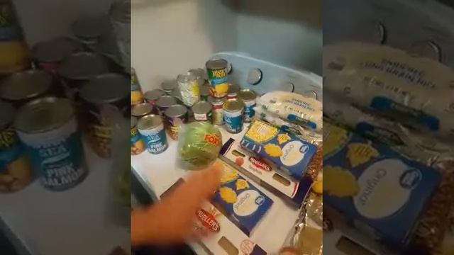 Кушать подано, Господа Иммигранты. Садитесь кушать, пожалуйста. March 20, 2020