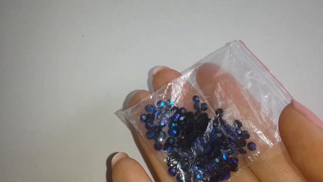 Мои стразы, блёстки, пигменты, жемчуг и камни !
