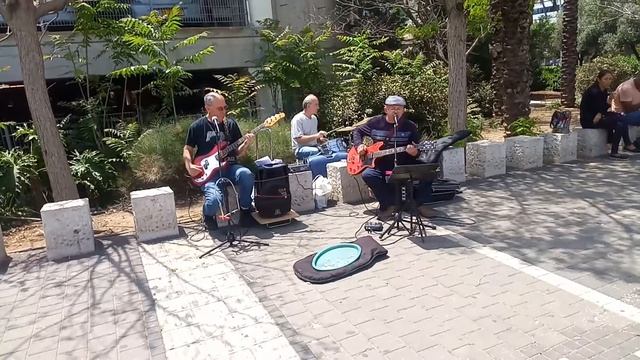 Песня "Лунный капитан"(группа "БОЛЬШЕ" (Донецк)).