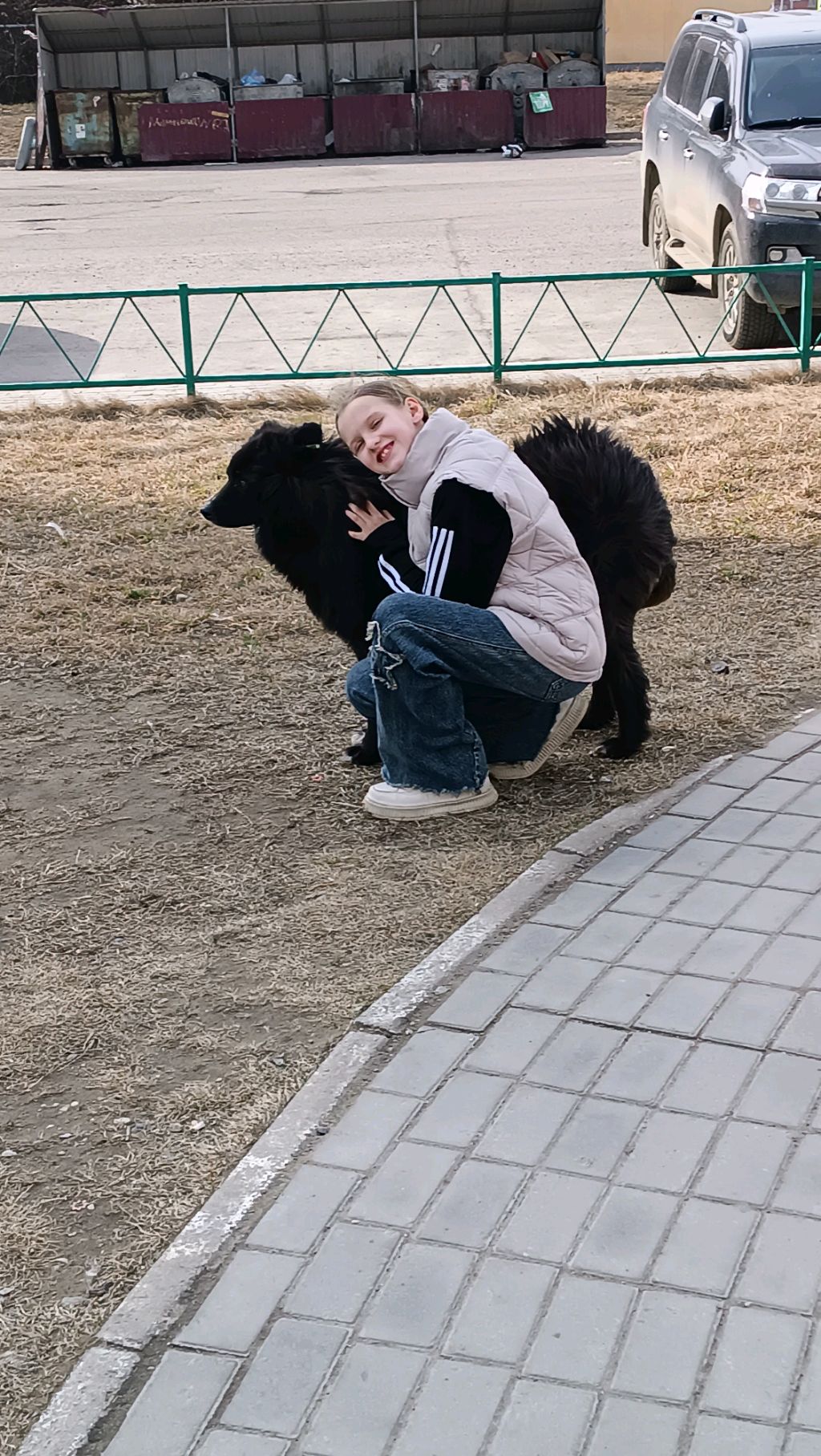 е