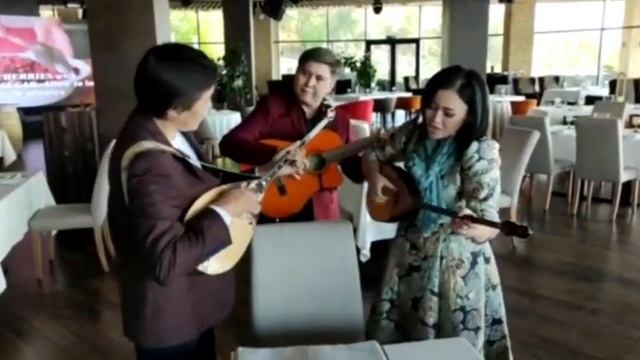 Наркенже Серікбаева — Тамаша әні. (Қазбек аға)