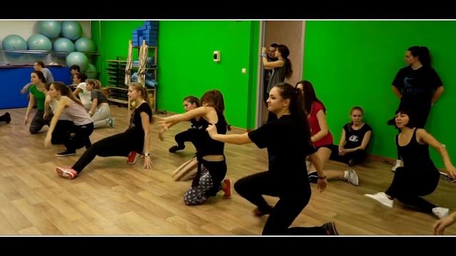 U-Dance. DANCEHALL "In our ZONE"