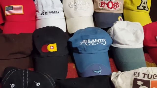 Colección de gorras.