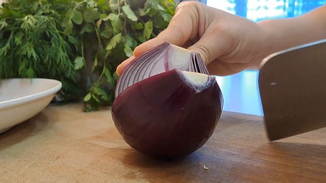Тушёные куриные голени с нутом.