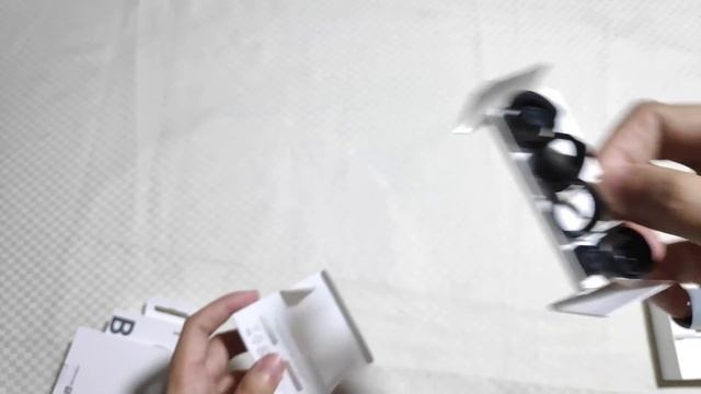 Samsung Earbuds Plus Silent Unboxing (ASMR)