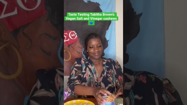 Taste Testing Tabitha Brown’s Vegan Salt and Vinegar cashews💙