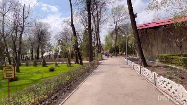 Тараз(Джамбул) В парке культуры и отдыха им.Турара Рыскулова(ВИЛенина)