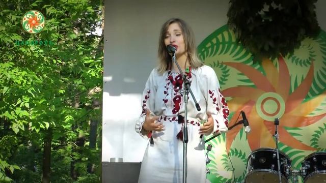 Мальва Кржанівська - вірш на фестивалі "Папороть"
