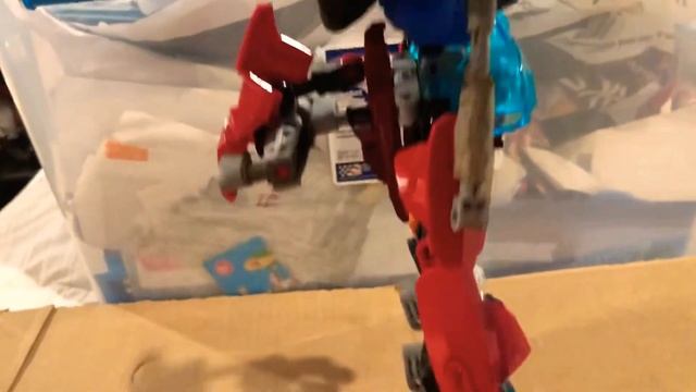 Optimus prime G1 review LEGO bioformers G1 Optimus prime 2019