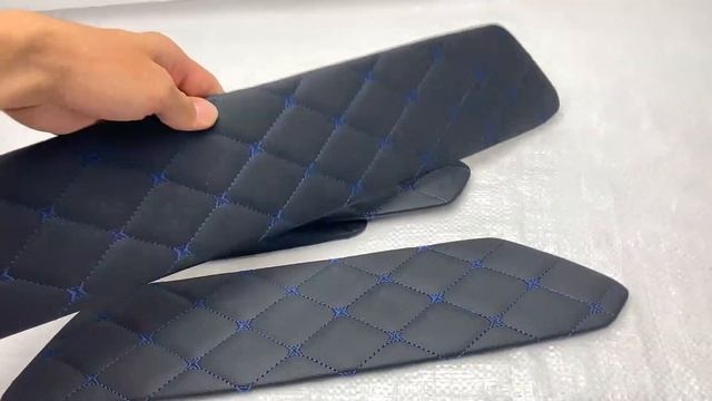 Вставки дверные LADA Granta декоративный черный ромб / синяя нить