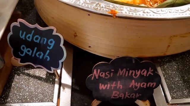 Eat all you can buffet dinner at Mosaic, Mandarin Oriental Kuala Lumpur