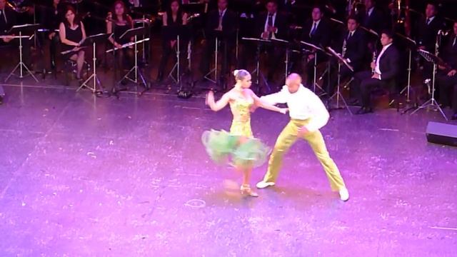 Jeremy y Daniela (cha-cha-cha) - Chulla Salsa 2013