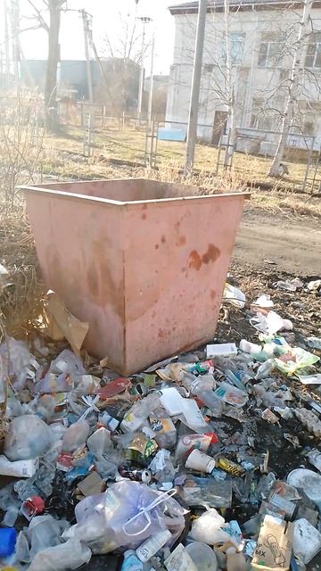 Далеко стоит бак👎👎👎...!!!
