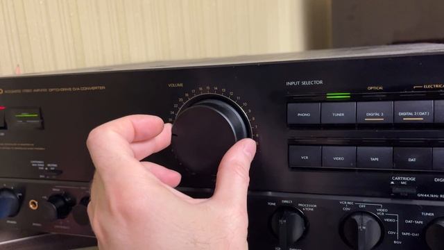 ONKYO D-5. Лучший закрытый ящик на 50л