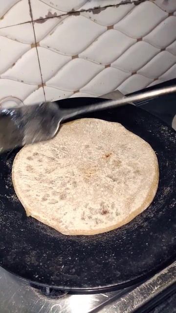 Gulabjamun paratha #trending #viral#food  #foodlover#foodblogger #shorts#viralvideo #ytshorts#sub#y