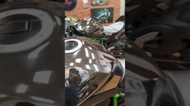 Gaes, IG BIG BIKE PUNYA PRODUK BARU YAITU JASA PPF  Motor / Moge kamu ada layanan antar jemput