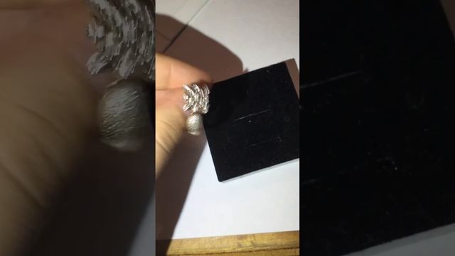 Золотое кольцо с бриллиантами