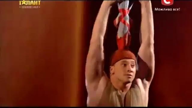 'Україна має талант 6'  Дима, Елена и Даниил Дудники INTRO Большой Финал (31.05.14)