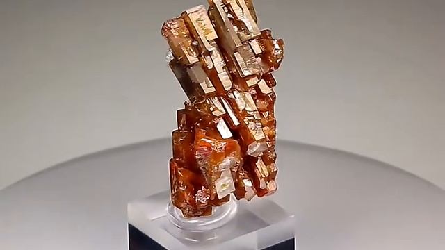 #18700 - VANADINITE hopper, CALCITE, San Carlos Mine, Mexico