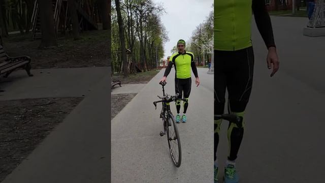 Как бежать с велосипедом