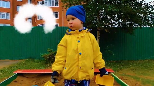 Полицейский Дима поймал ВОРИШКУ на Синем Тракторе. kids pretend play.