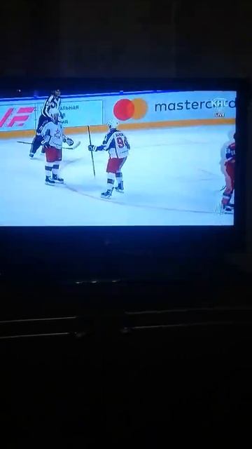 хоккей кхл плей офф Локомотив ЦСКА 3 матч/1:1!!!