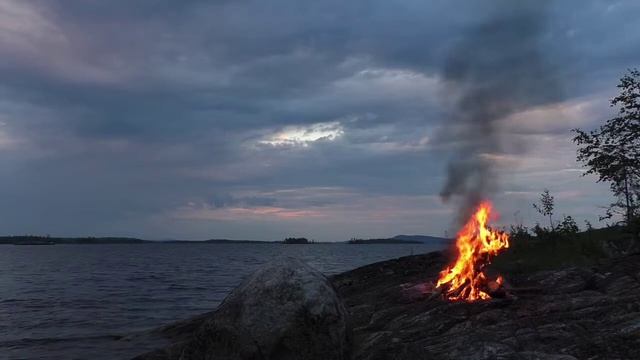 Lakeside Campfire And Relaxing Nature Sounds | Костер на берегу озера Закат | Magic Music Channel