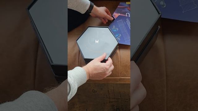 Unboxing Kinera Loki Emerald