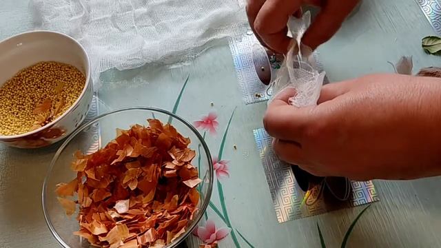 Пасхальный стол. Мраморные яйца.