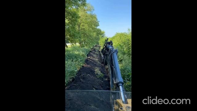 Услуги экскаватора погрузчика, гидромолот Звоните:8-961-192-93-33 Никита Адрес:Курская область,Курс