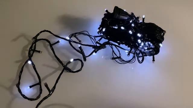 EUROLED.LV / LED Ziemassvētku iekštelpu virtene / CW - auksti balta / 200 LED / 8,57W / 8 režīmi/16