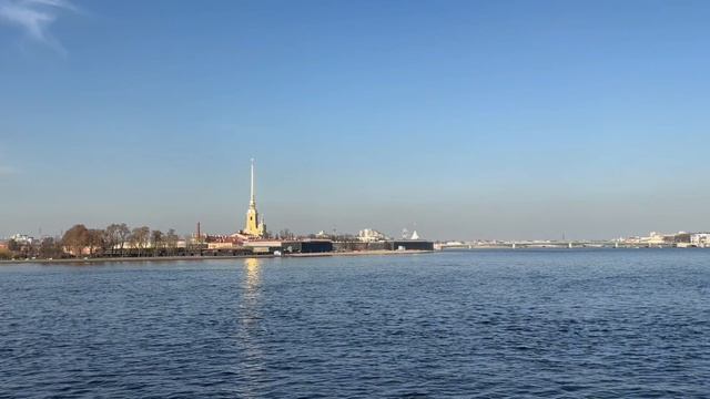 Пешая прогулка по Петербургу. Стрелка Васильевского острова, Биржевой/Дворцовый мосты, Апрель 2025