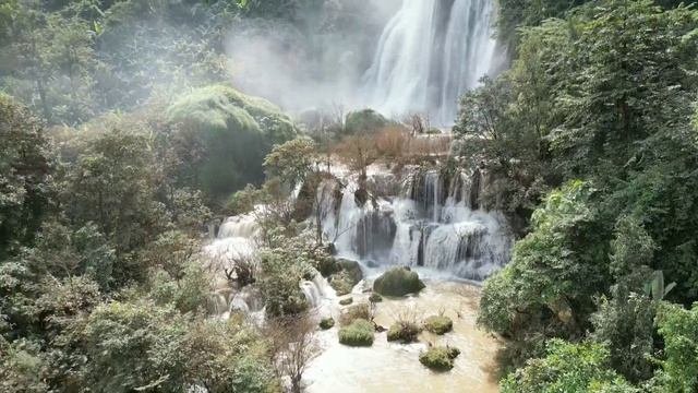 te lor su waterfall umphang thai