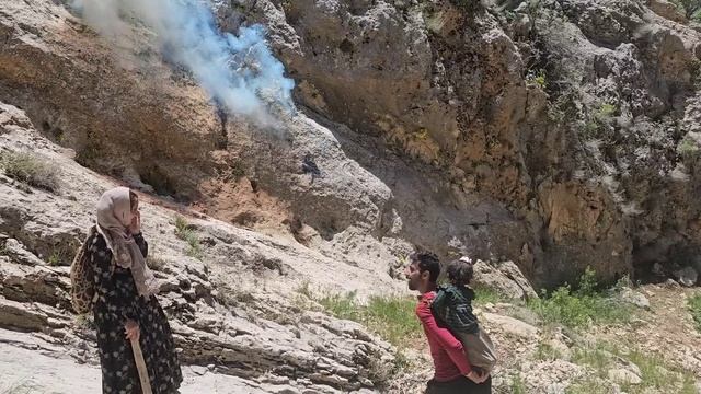 Danger to life: a nomadic family in the mountains