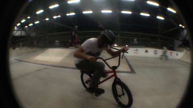 BMX - Bunnyhop Tailwhip (Whopper) + 360 Flat HD