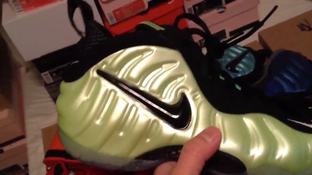 Rainbow! Raging Bull, Tokyo Vs, Royal Blue, Electric Blue, Green, Foams