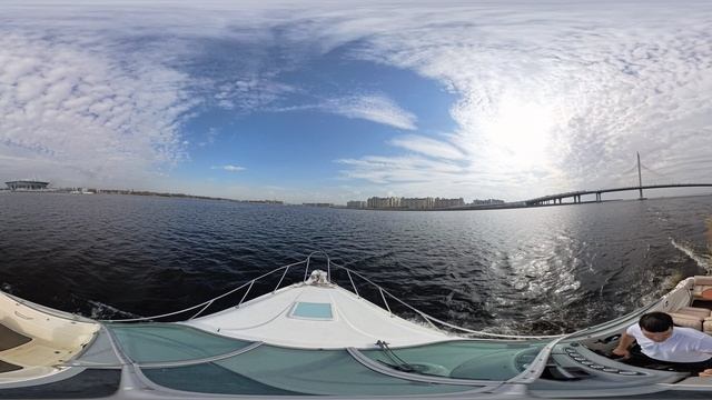 Прогулка на Катере Maxum 2400 vr video Панорамное видео